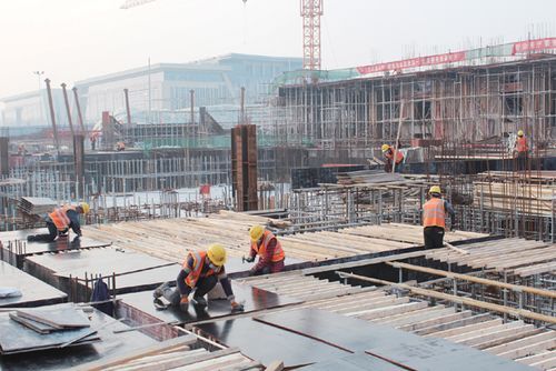 建筑资质代办是不是违法的,郑州建筑资质代办公司排名