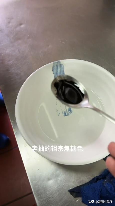 7小时熬汤不如勺三花淡奶，绝命毒师掀翻餐饮界，全是科技和狠活
