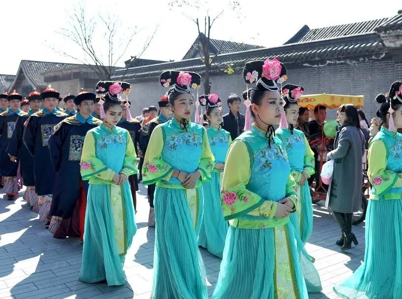 横店群演生活真实写照,实拍横店群演现状