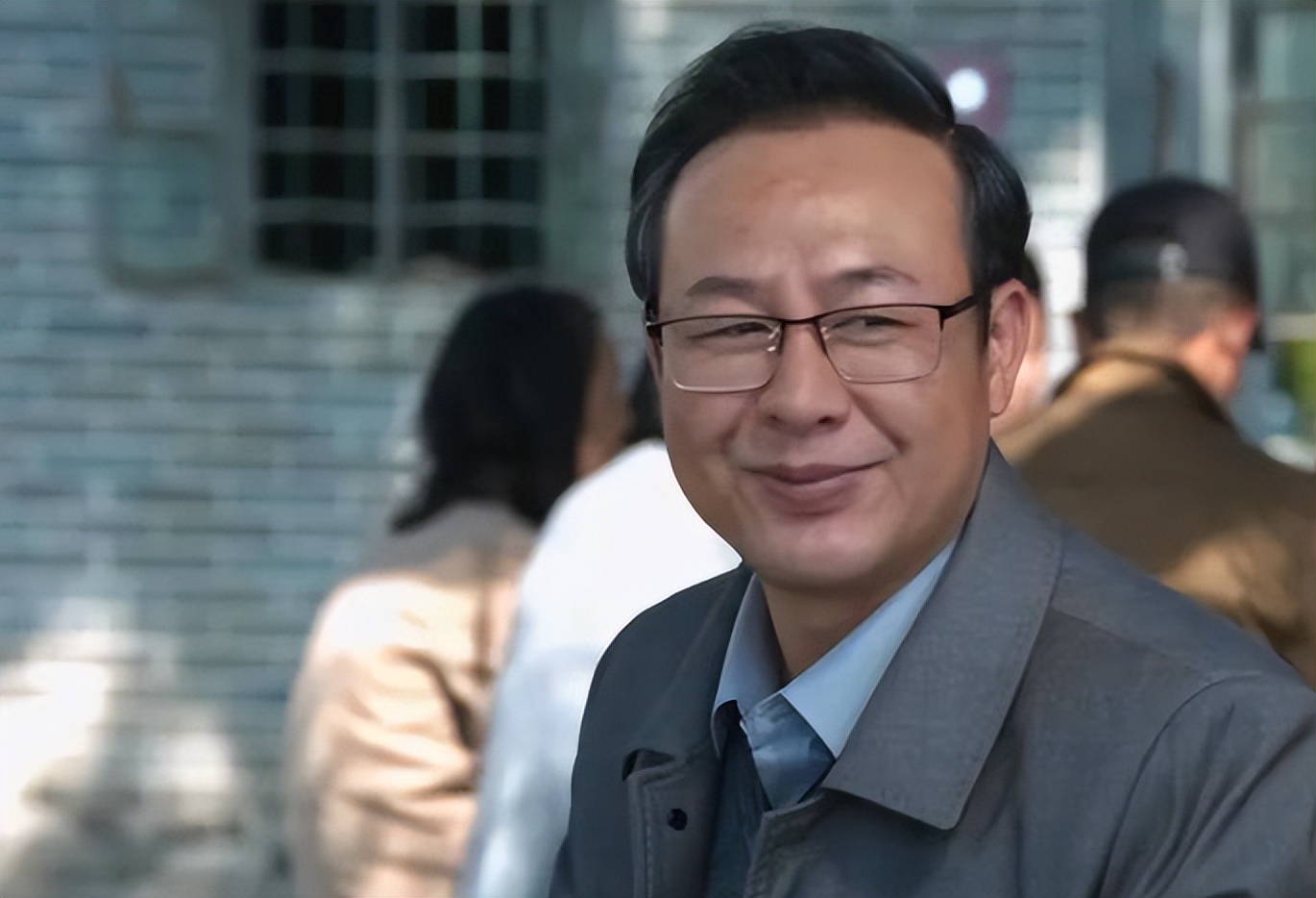 张译与狂飙剧组的关系,张译和张译是不是同类型的