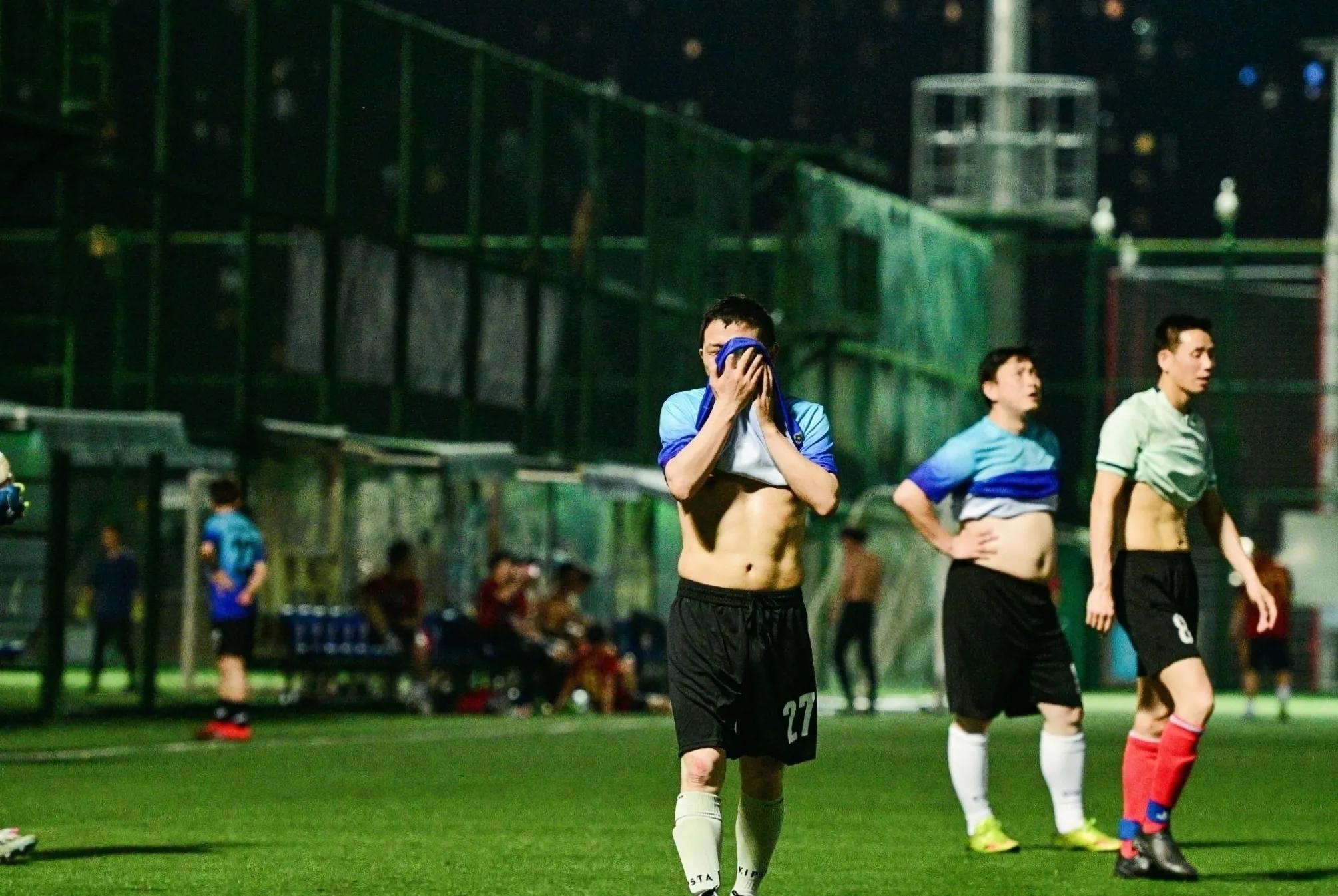 武汉塔子湖业余足球联赛前两轮之我见（一名参赛队长眼中的联赛）