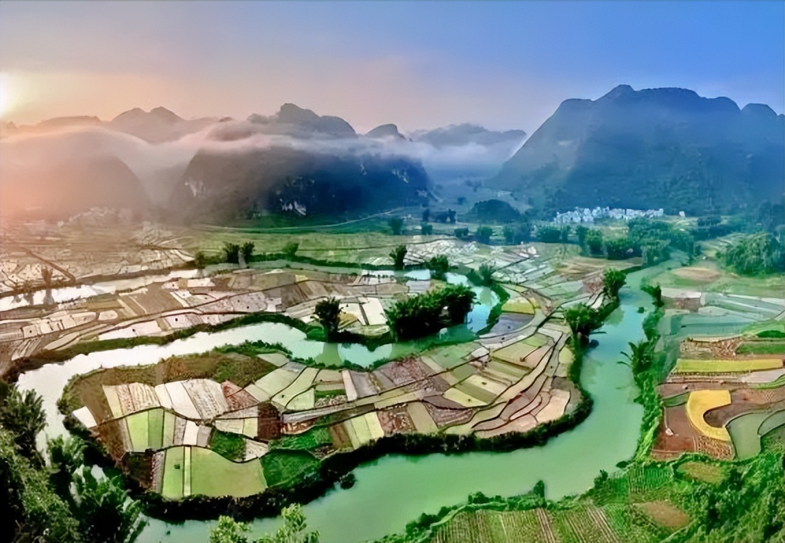 四川云南贵州哪个地方景色好,四川与云南哪个景色最美