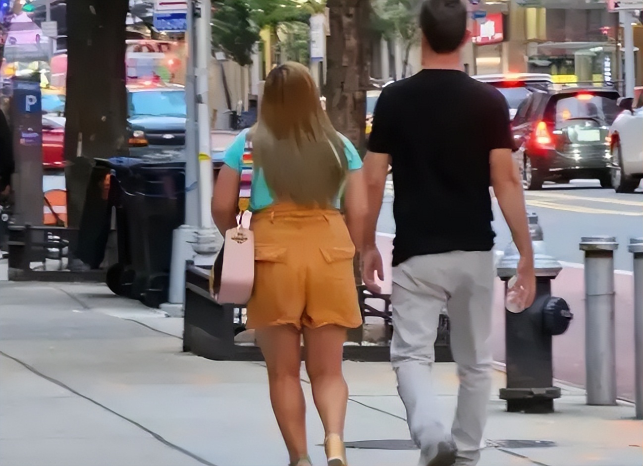 凤姐美国的生活,凤姐与美国男友