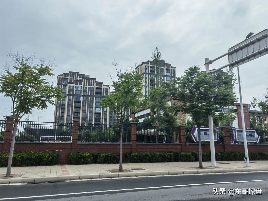 实探优质地段楼盘,白沙组团南片区