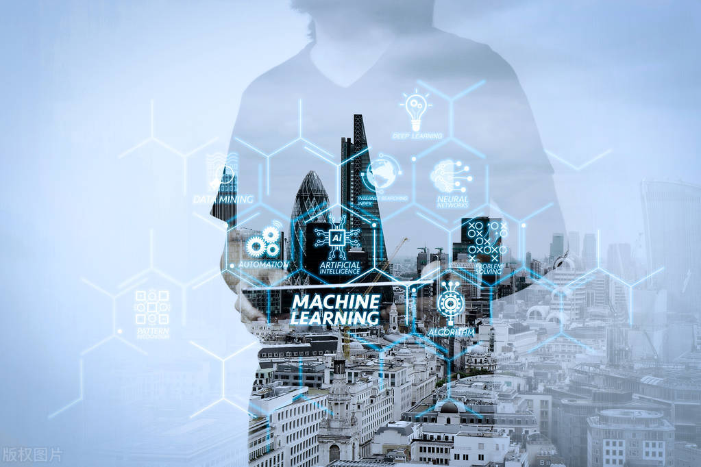 ChatGPT请回答：利率下降，手上有闲钱要不要提前还房贷？