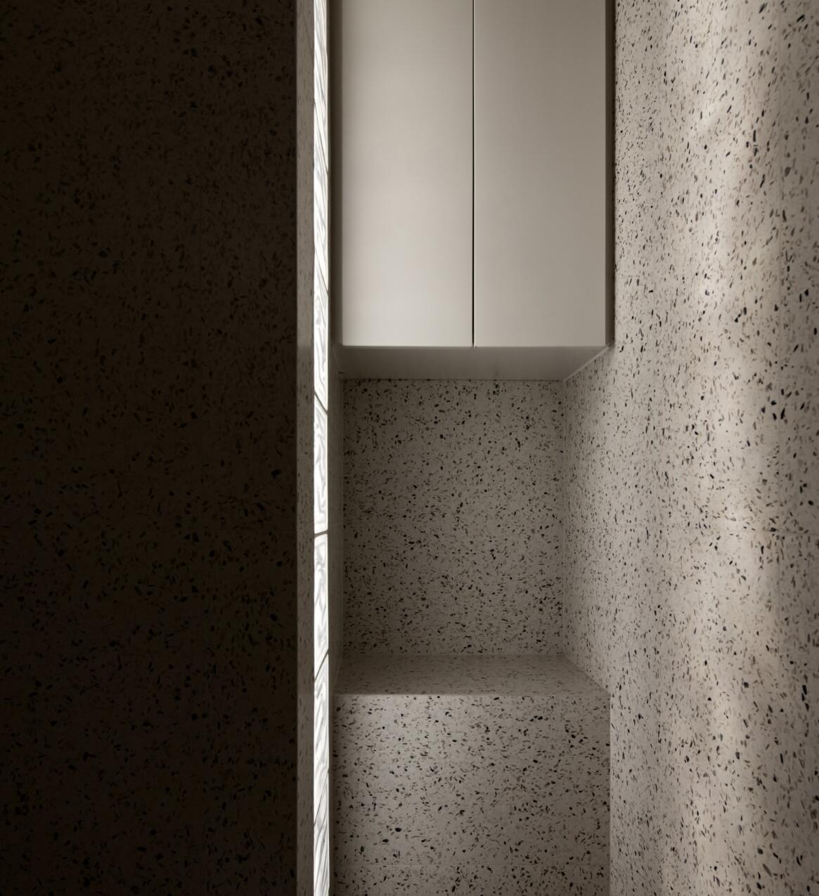 建造一个充满友善的岛屿,夫妻花30年建造海上小岛