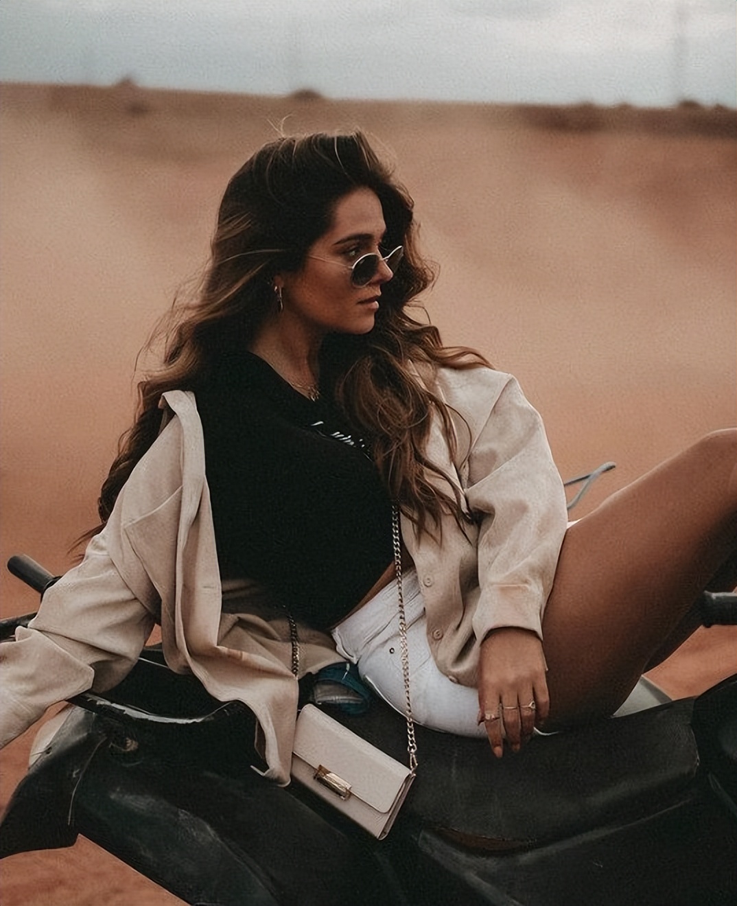 德国模特JessyHartel身材也太辣了