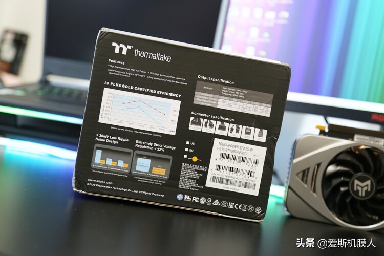 ITX好搭档！ThermaltakeTT钢影SFX650W金牌全模组电源开箱