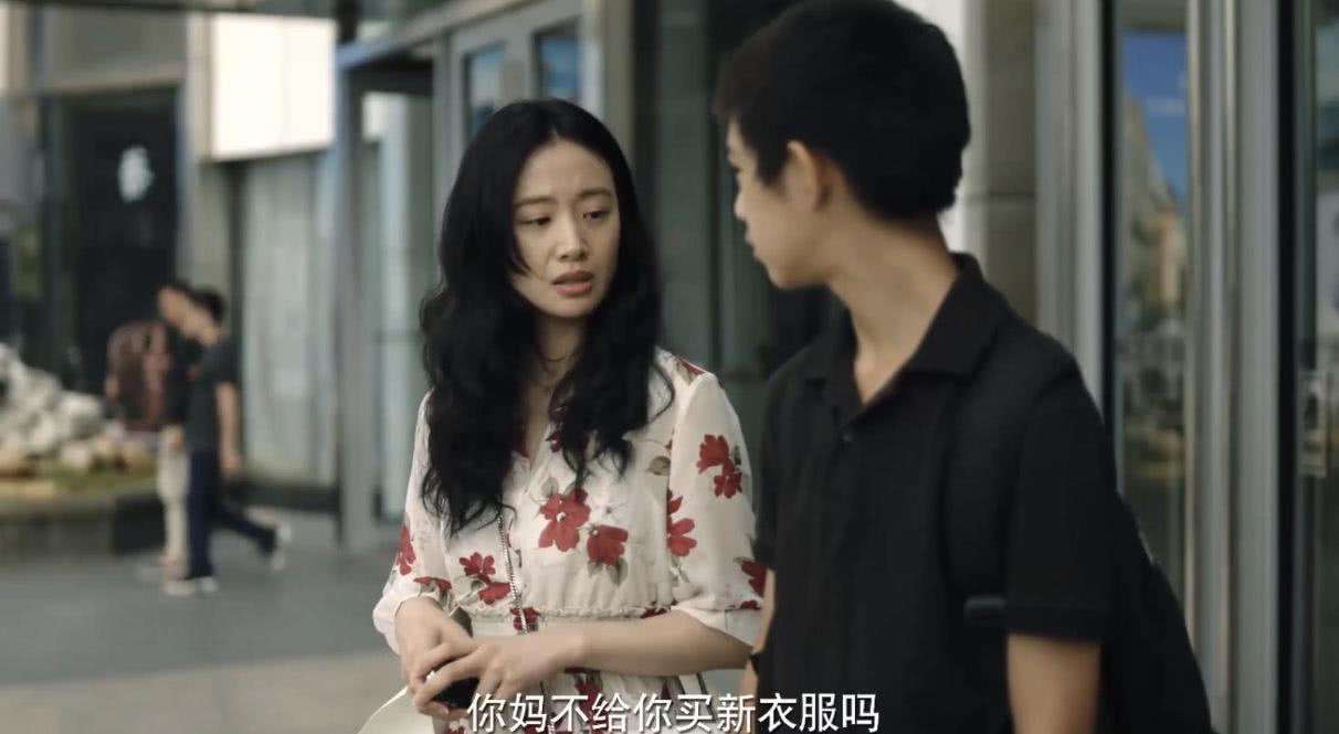 成龙谈论小鲜肉不能吊威亚,我看你有戏成龙说吊威亚张国立