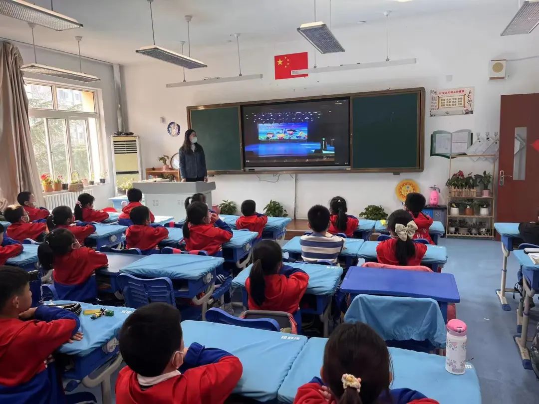 中国足球比赛校长杯,2024小学校长杯总决赛足球比赛