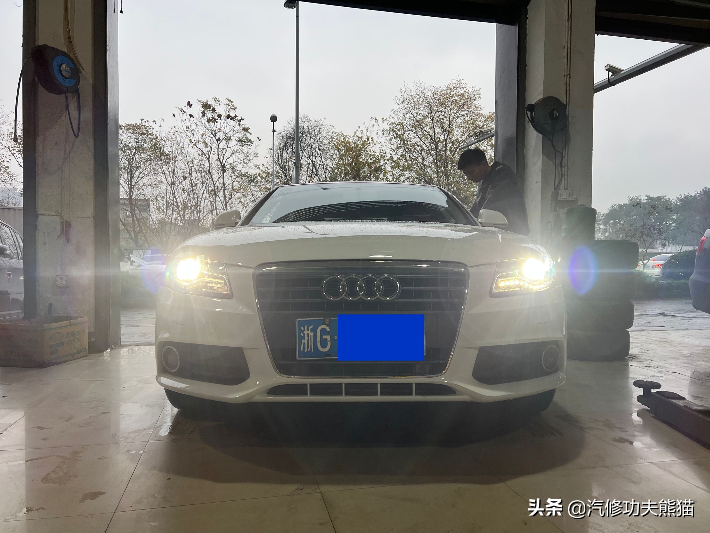 老车翻新修复奥迪a4,修复报废奥迪a4