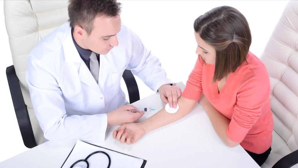 女子头晕胸闷,以为心肺不好,医生看到她的指甲怀疑子宫肌瘤