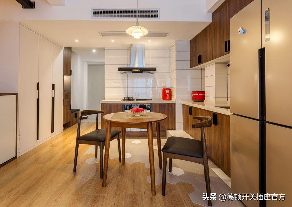 七十平米小户型如何装修好看视频,最省钱的小户型70平怎么装修