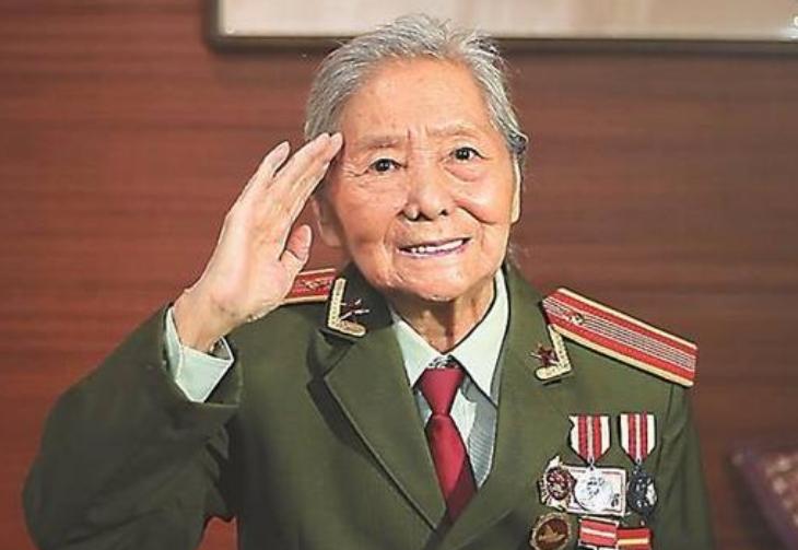 上甘岭唯一女兵现状,上甘岭战役女兵照片