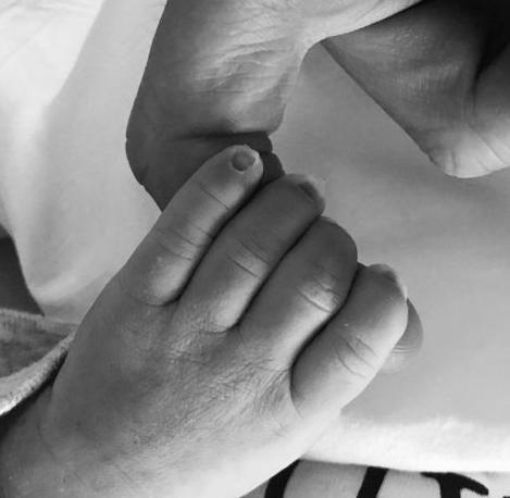 梅西三个儿子世界杯,梅西和他的三儿子暖心互动