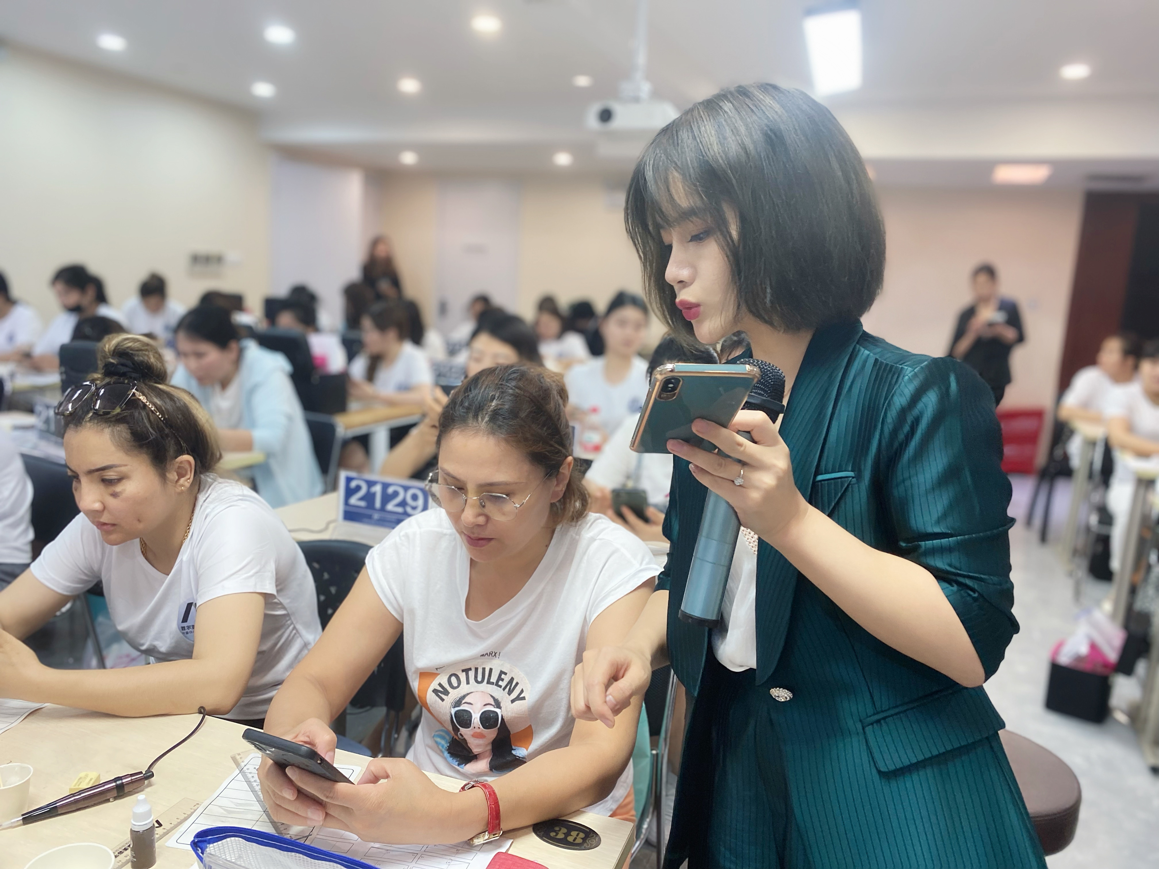 好的半永久培训学校都是怎样的，该如何去选择半永久学校