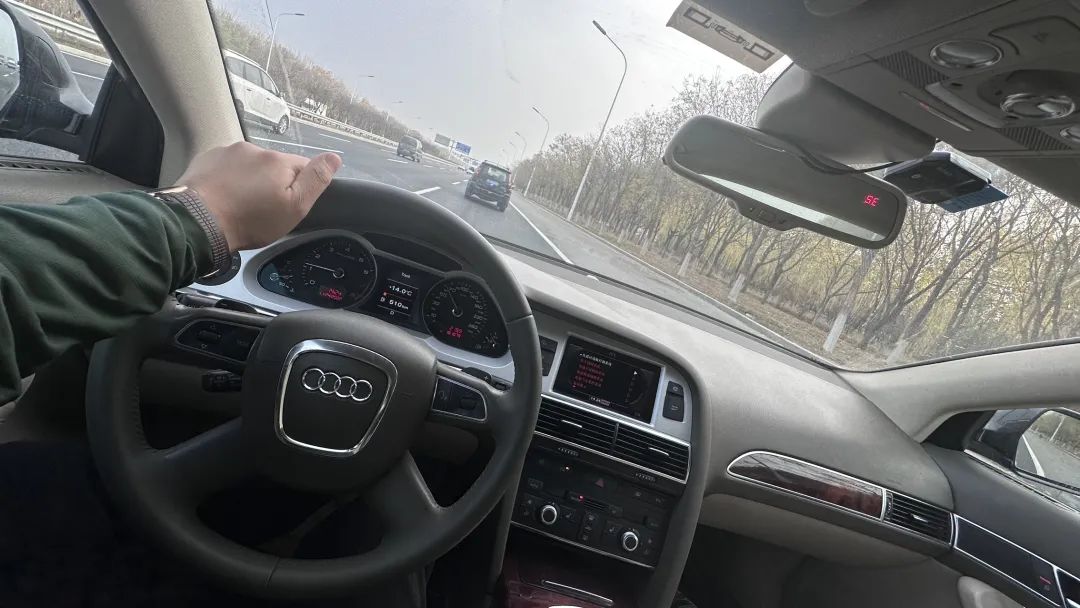 大哥买奥迪a6,奥迪a6c5老车翻新满血复活