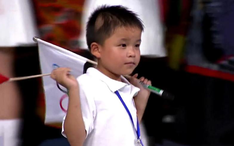 汶川地震中小男孩林浩现在怎么样,2008年汶川地震小英雄林浩今何在