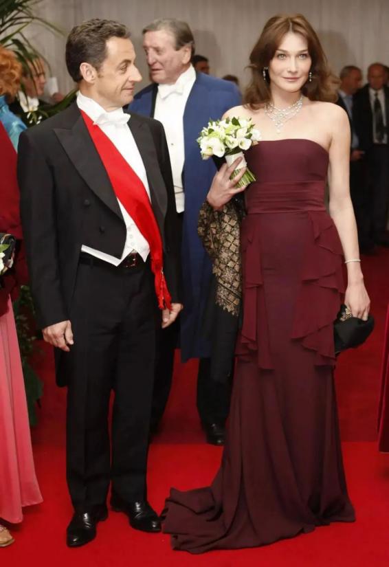 布吕尼前夫人,法国总统夫人布吕尼