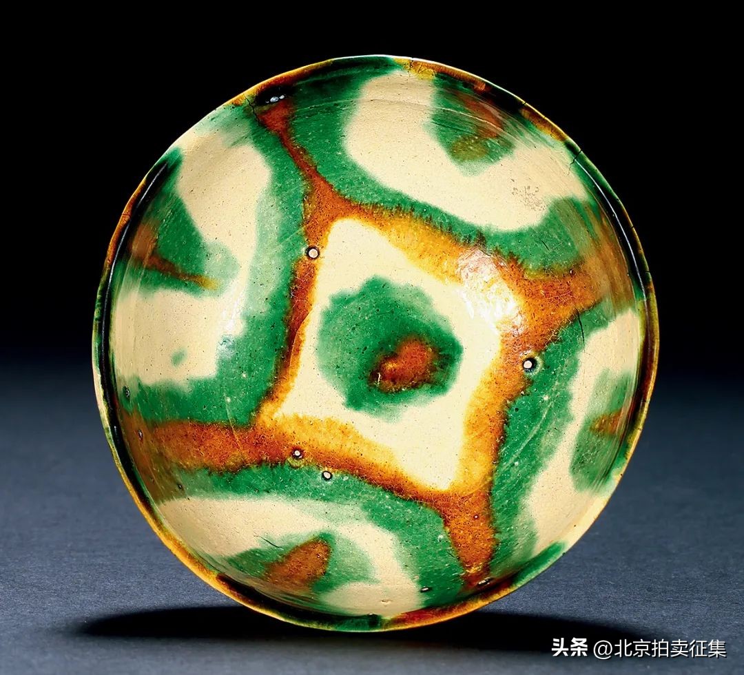 保利古董春拍跟往年对比,保利19年秋拍瓷器