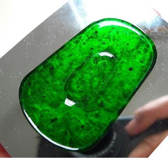 翡翠三分水头六分水头,怎样看翡翠的水头和总水头