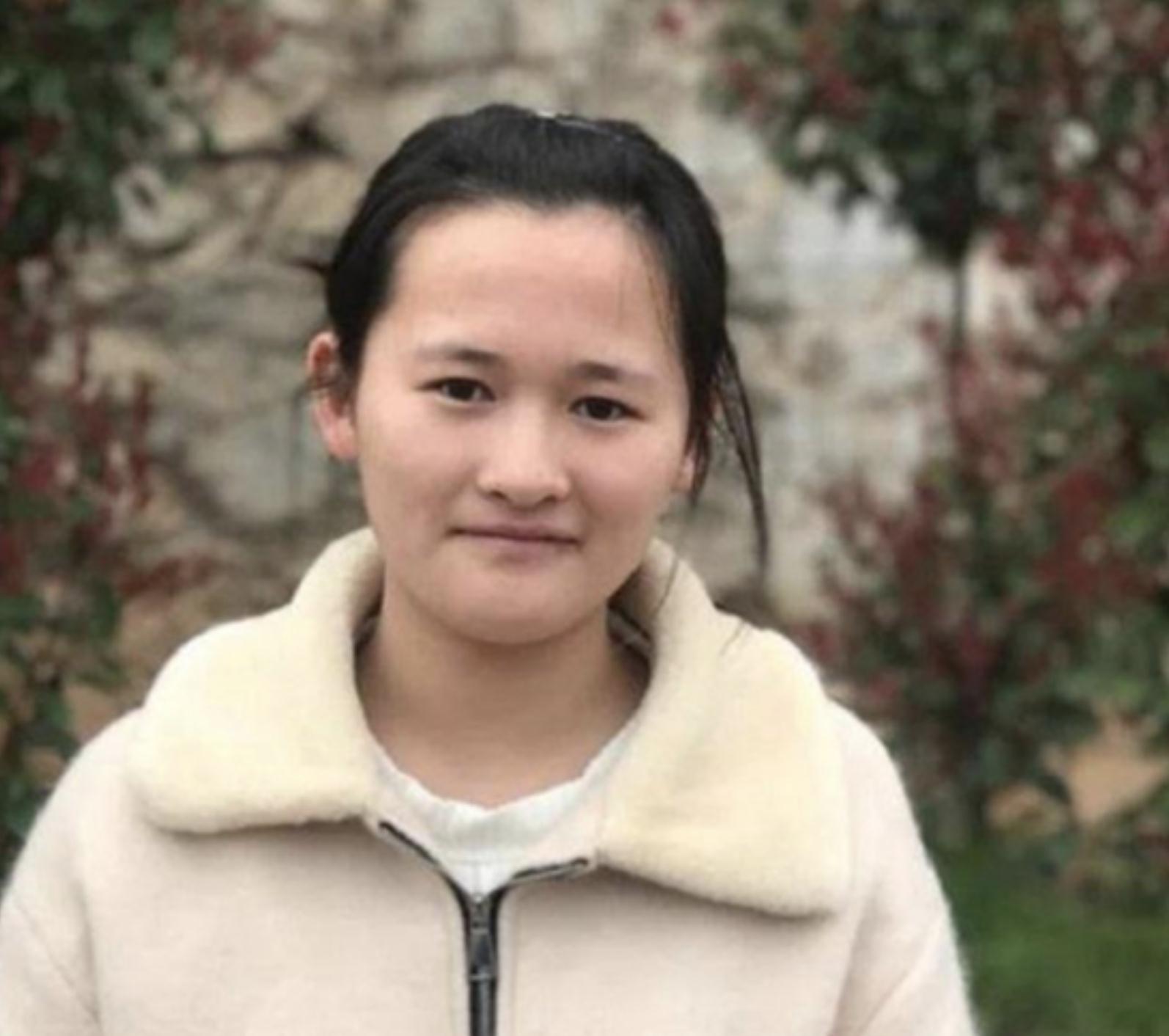 湖北夫妇遗弃残疾女婴后续,湖北弃婴博士亲生父母家庭状况