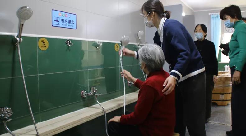 望京寸草春晖养老照料中心,望京附近医养结合的养老院