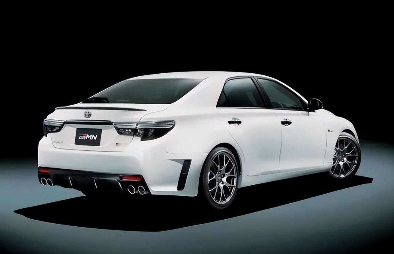 丰田v6锐志最新款,丰田新锐志复出