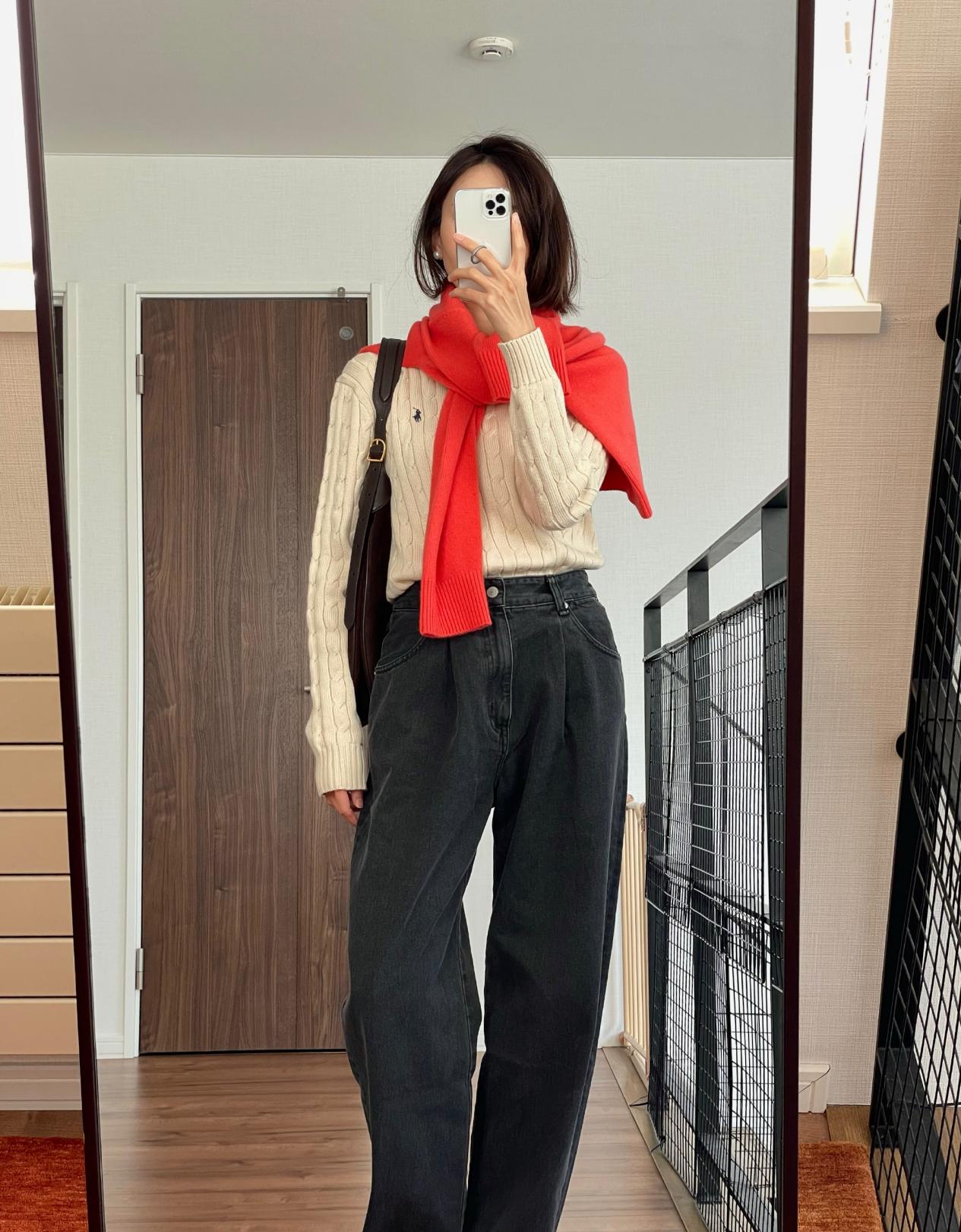 气质女性的穿衣之道：越纯粹，越高级