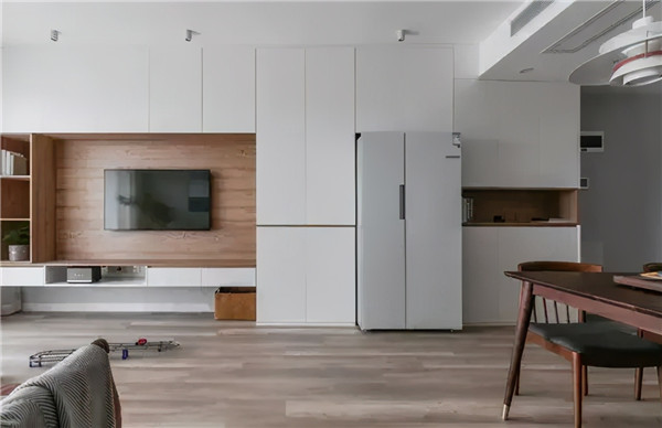 冰箱用了十多年了现在结冰厉害,冰箱后面有臭味储水盒怎么拿下来