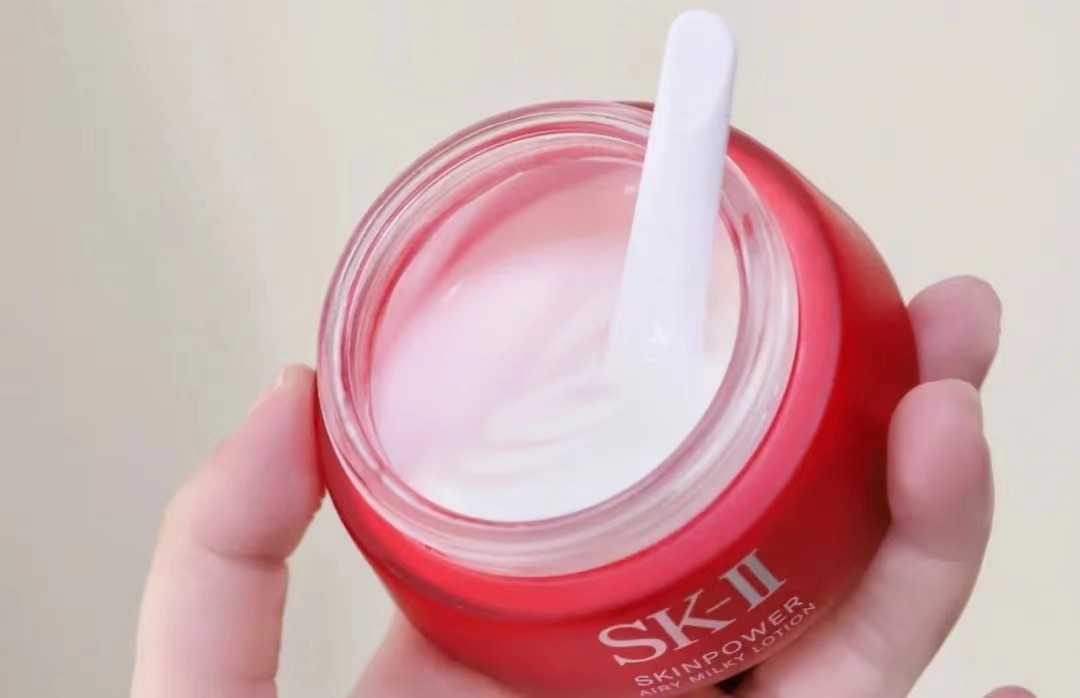 欧诗漫哪款面霜适合30岁以上用,性价比高的面霜推荐30岁干皮