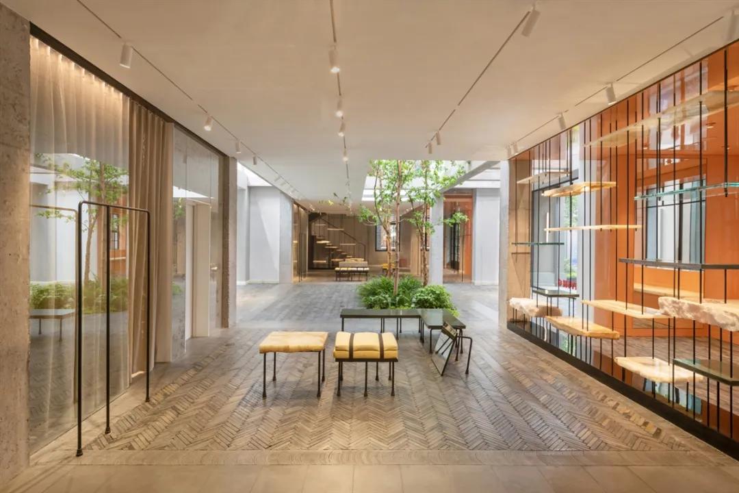 EP雅莹上海全新旗舰店设计|FranklinAzziArchitecture