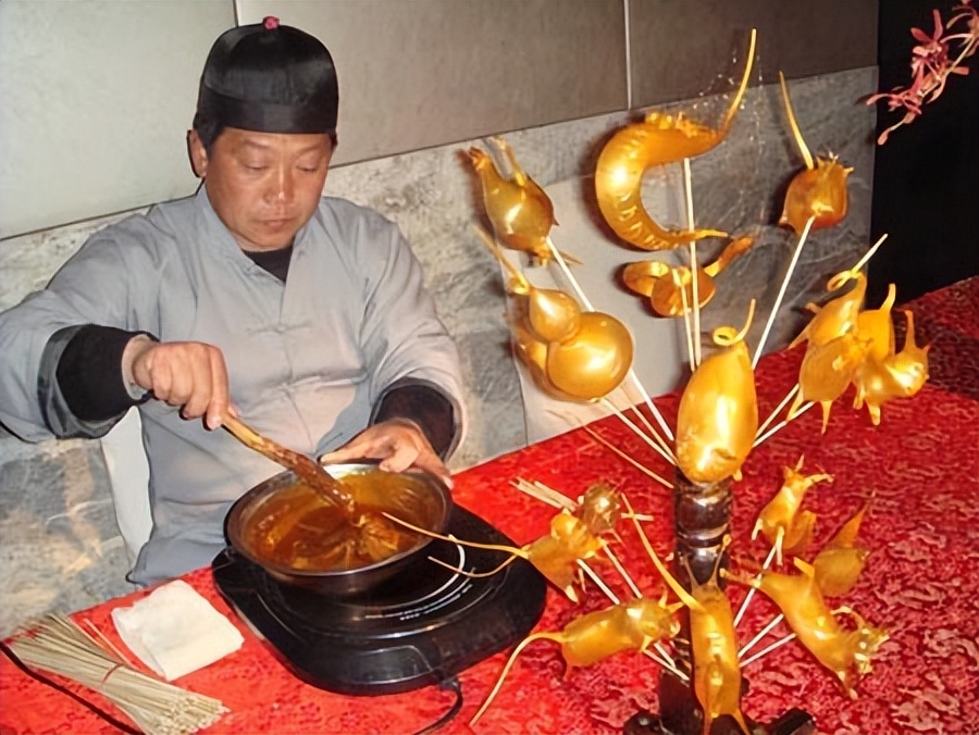 民间艺术吹糖人的发明者 (吹糖人是中国民间传统艺术吗)