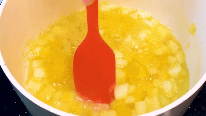 吐司鸡蛋辅食创意早餐,宝宝辅食烘烤苹果鸡蛋点心