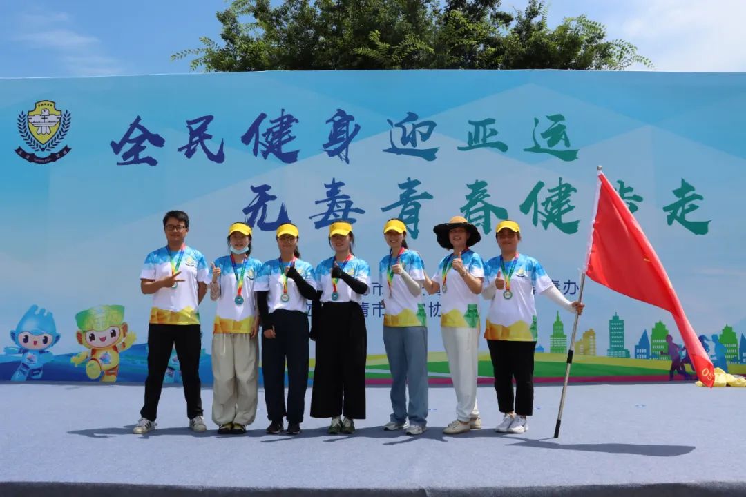 禁毒在行动禁毒宣传进万家,健步走与禁毒宣传同步举行