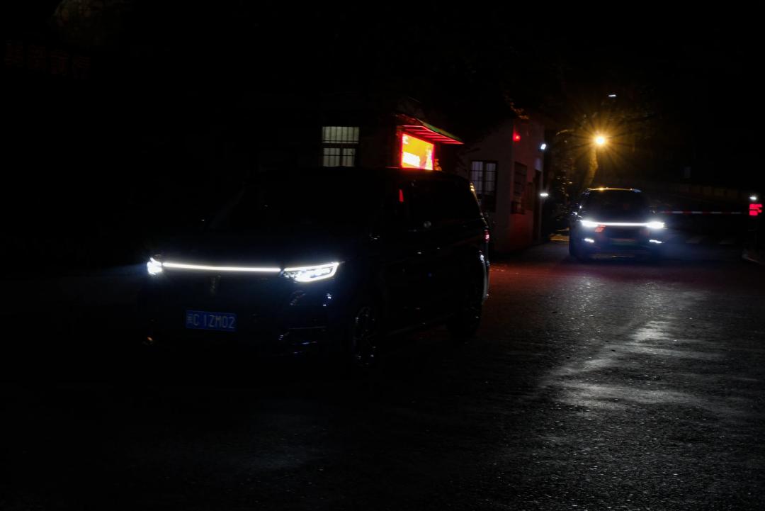 有着“越级能力”的国货MPV，会是你的菜吗？——二手荣威iMAX8