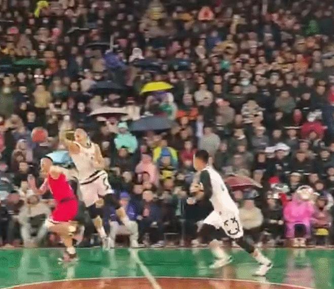 “村BA”在玩一种很新的东西!