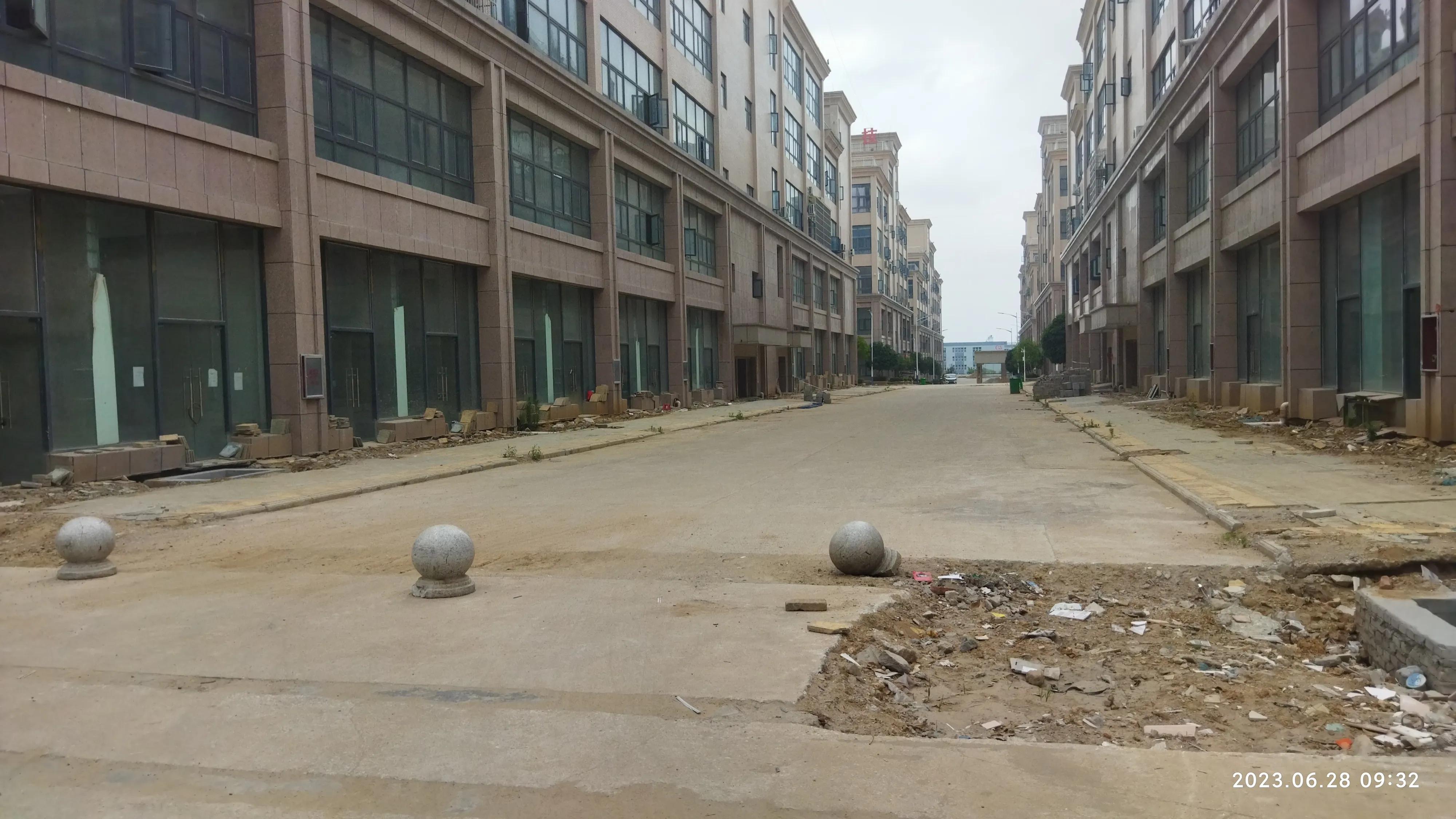 南阳卧龙龙升工业园,南阳龙升服装城