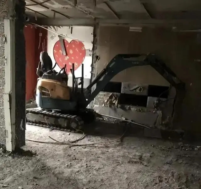 一亿六千万承重墙,哈尔滨砸承重墙后续赔了多少钱