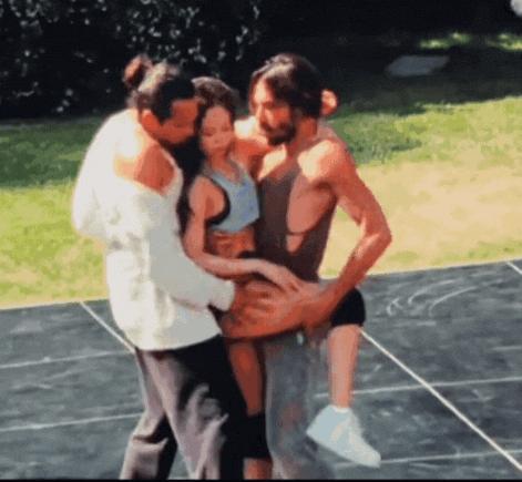 blackpink四人为什么解散了,blackpink四人要解散了吗