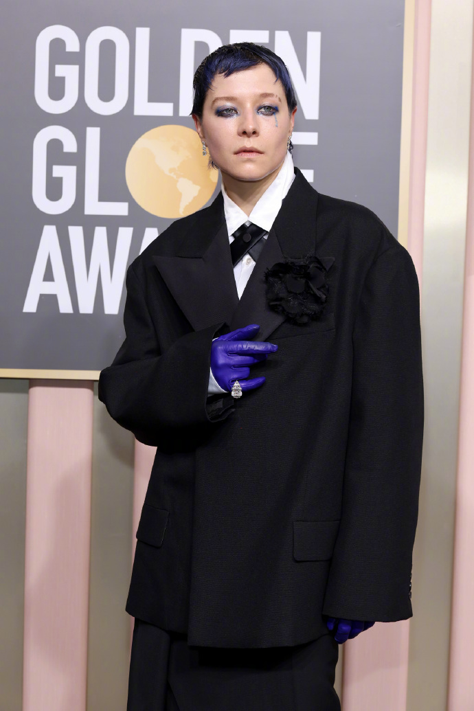 濂虫槑鏄熺碂绯曠殑绾㈡閫犲瀷,娴峰濂虫槦绾㈡鎯婅壋鏃跺埢