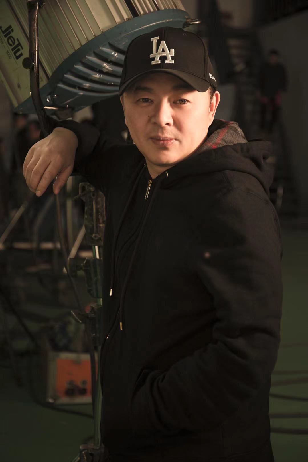 “大魔王”谭晶：当年高考她哭了3天，嫁给大9岁的院士幸福吗？