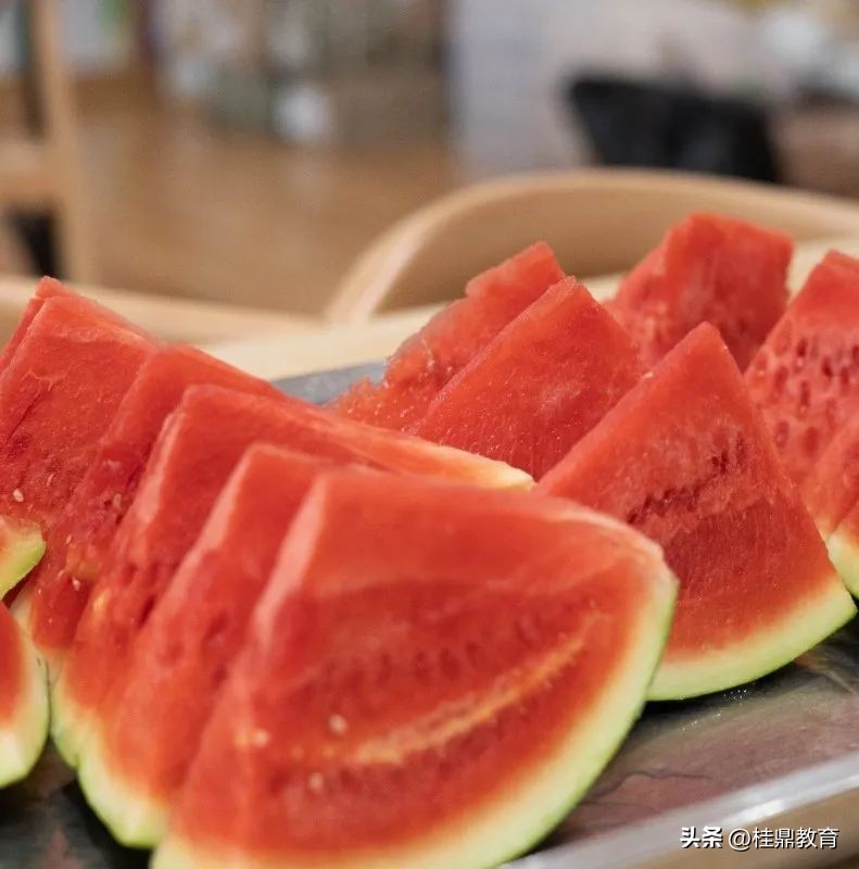 开卷有益书香润心主题读书沙龙,书香润心灵阅读促成长读书会活动