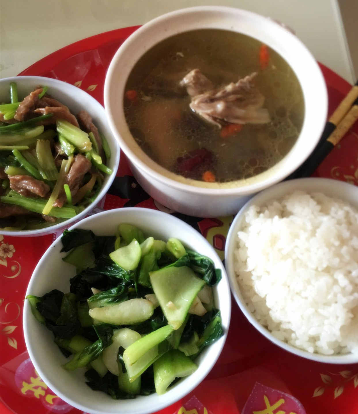 产后第五周月子餐食谱推荐,月子餐剖腹产前3天餐