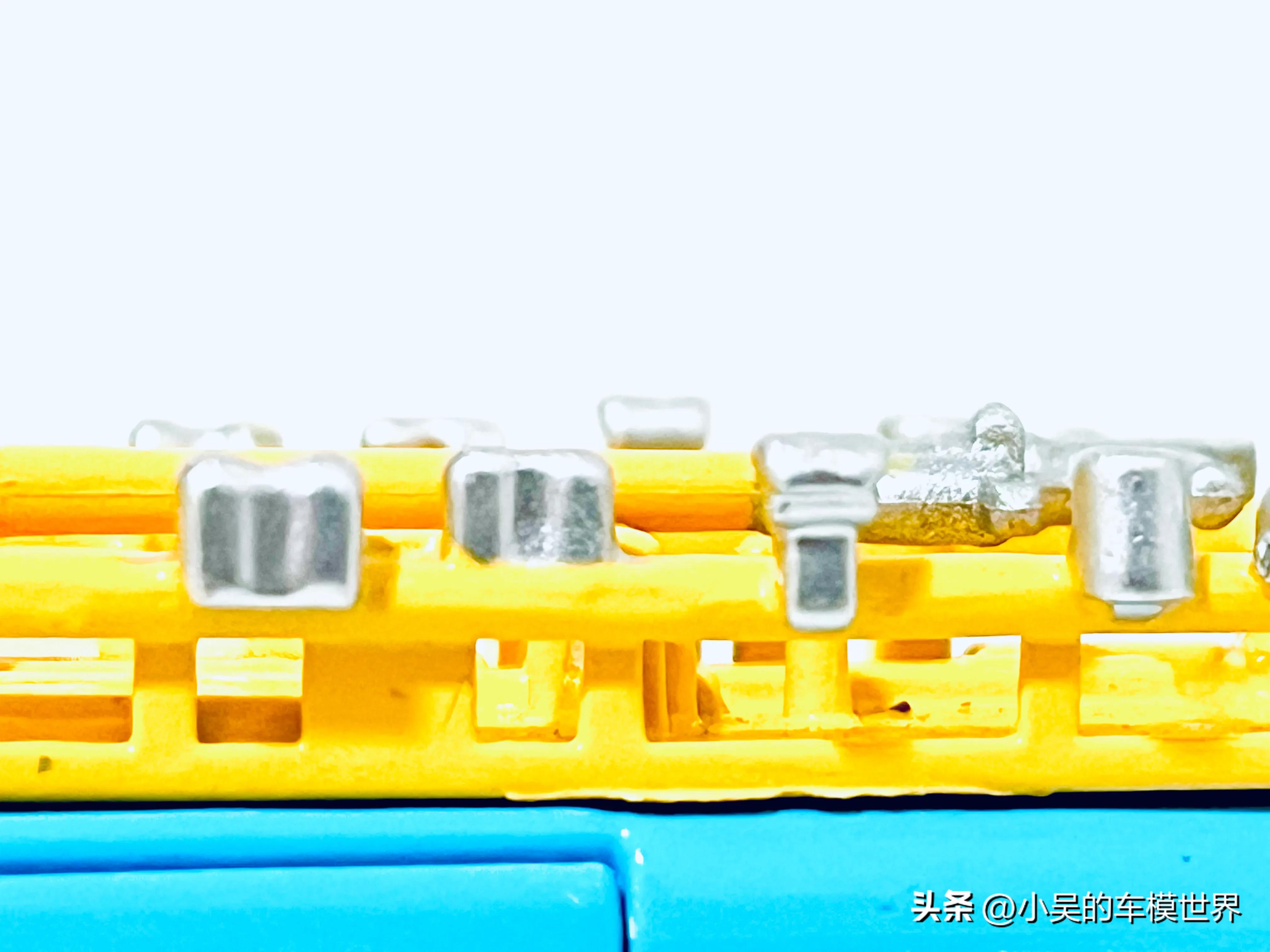 风雨无阻为您报时｜TINY微影40-奔驰sprinter天文台辐射巡测车