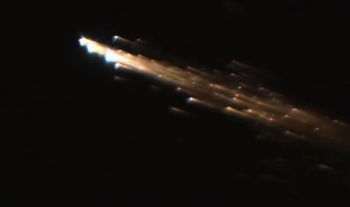 长征五号b残骸日韩评论,长征五号b残骸飞回来吗