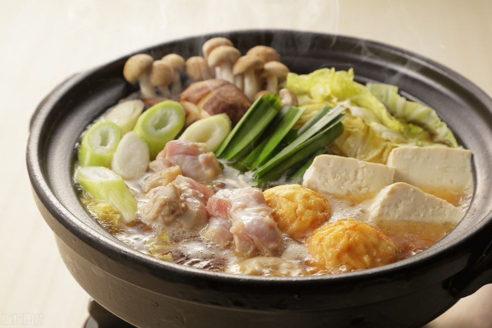 什么锅可以代替砂锅煲汤,煲汤用砂锅好还是瓷锅好