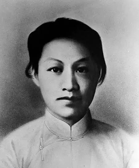 勿忘国殇吾辈自强的手抄报,国殇永不能忘吾辈自强什么意思