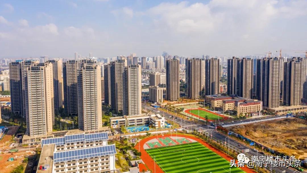 商业蓝鲸世界,南宁蓝鲸世界投资了多少亿