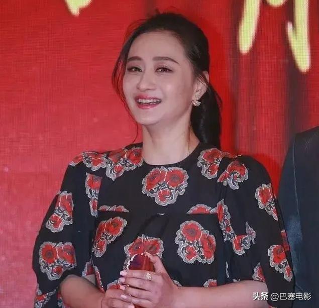 牛莉古天乐 (牛莉咋这么老了)